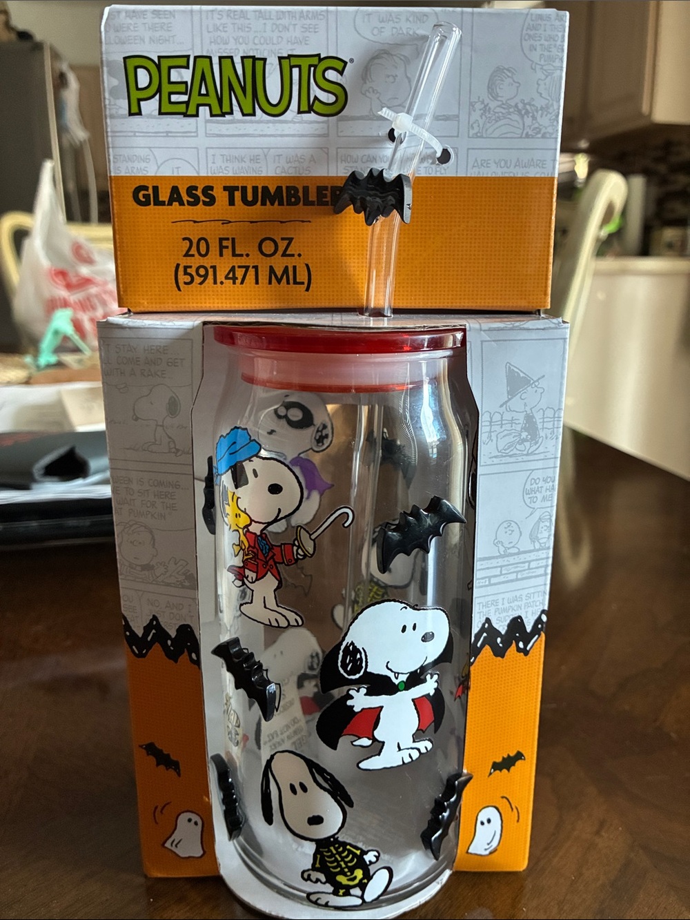Snoopy Halloween Costume Glass Bottle & Straw, Orange Lid, Black Bats, 20 oz NEW